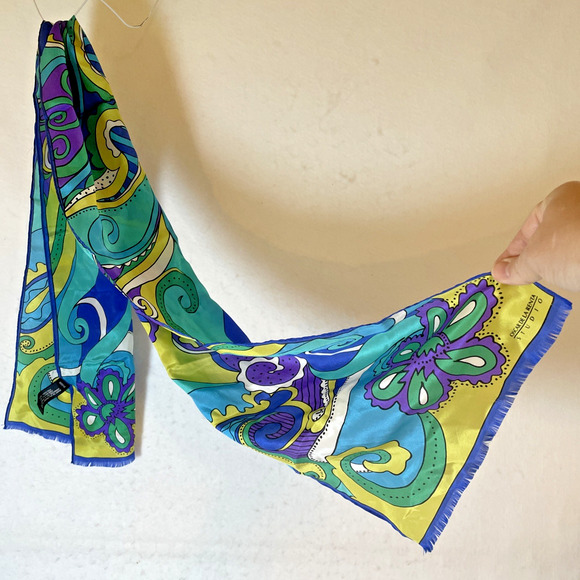 Oscar De La Renta 100% Silk Scarf Vtg Vivid Bright Pattern Blue Purple Green - Picture 10 of 12